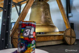Replika dzwonu Zygmunt na licytacji WOŚP 