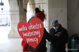 Miliony złotych na pomoc dla dzieci