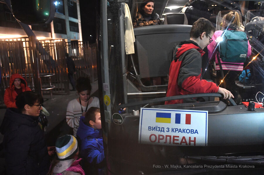 Wyjazd uchodźców ukraińskich z Krakowa do Orleanu