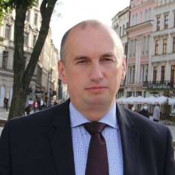 R. Marek