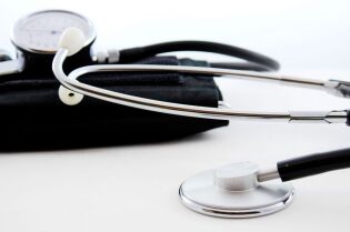 medycyna, zdrowie, stetoskop, lekarz, przychodnia, ciśnienie krwi, badania. Fot. Pixabay.com