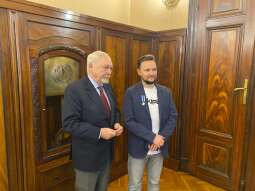 Łukasz Wojtyca wyróżniony odznaką Honoris Gratia 