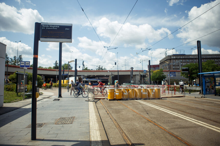 Roboty na rondzie Mogilskim – tak od 7 sierpnia pojadą tramwaje