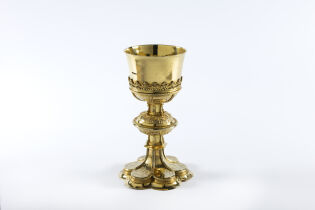 5 Kielich gotycko-renesansowy z godłem bractwa kopaczy, Małopolska, ok. 1530-1540, fot. D. Kołakowski