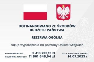 tablica informacyjna o dotacji z budżetu państwa dla Orkiestr
