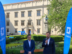 Ławeczka dialogu i inne narzędzia współdecydowania o mieście