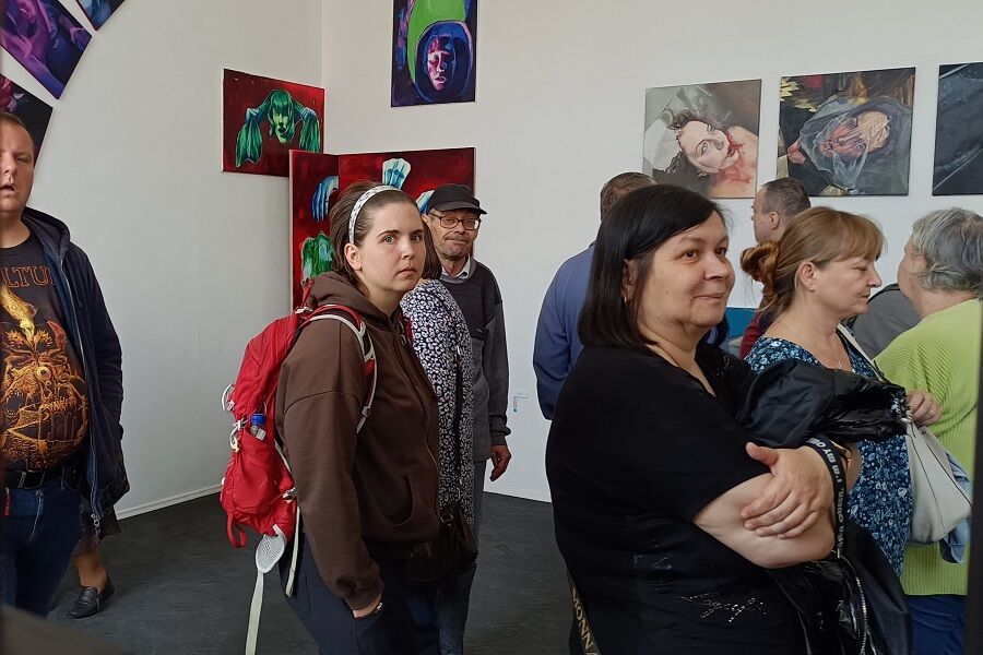 Uczestnicy w pracowni struktur wizualnych