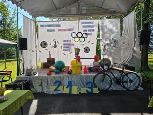 VII Olimpiada na Praskiej.