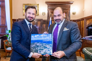 Turkish Ambassador visits Mayor of Kraków . Photo P. Wojnarowski - Kancelaria Prezydenta UMK