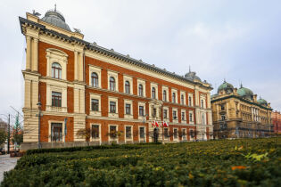 ASP na pl. Matejki. Fot. Bogusław Świerzowski / krakow.pl