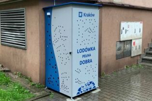 lodówka pełna dobra. Fot. materiały prasowe