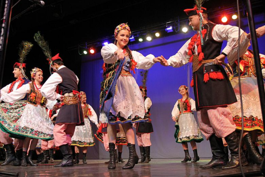 występ Krakowiaków w Nowym Bieżanowie