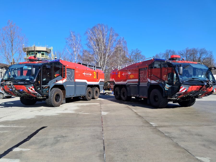 Nowoczesne wozy ratowniczo-gaśnicze w Kraków Airport