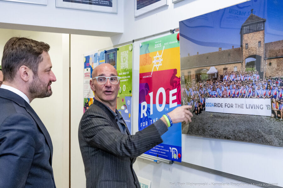 Besuch des Stadtpräsidenten von Krakau im Jüdischen Gemeinschaftszentrum