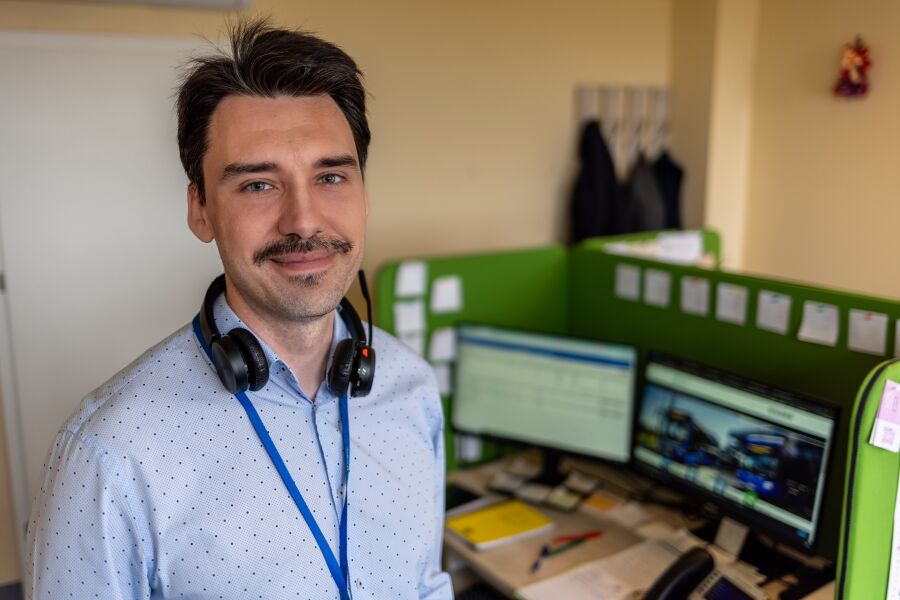 Kamil Mazur, podinspektor Referatu Obsługi Infolinii Miejskiej – Krakowskie Centrum Kontaktu