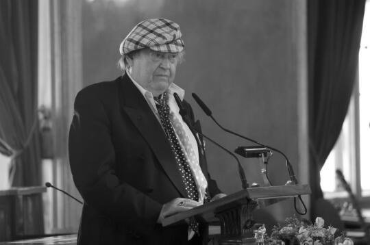 Nie żyje Aleksander „Makino” Kobyliński – legendarny bard ze Zwierzyńca