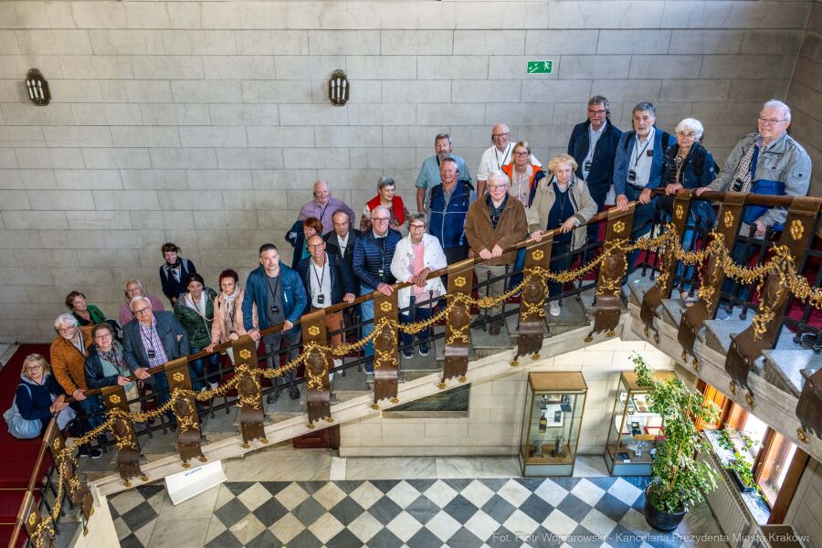 Besuch einer Gruppe von Politikern aus Mittelfranken