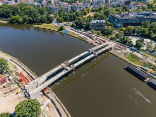 Budowa kładki Kazimierz–Ludwinów: chwilowe zamknięcie drogi pieszo-rowerowej