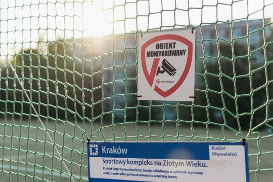 Bezpieczniej na boiskach krakowskich szkół