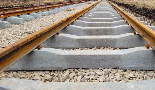 Naprawa torowiska na ulicy Dietla przy moście Grunwaldzkim