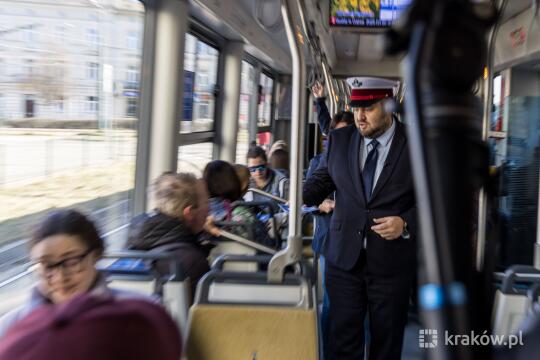 O budżecie obywatelskim w tramwaju