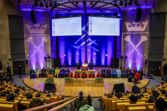 Nowy rok akademicki, orszak profesorski przeszedł ulicami Krakowa