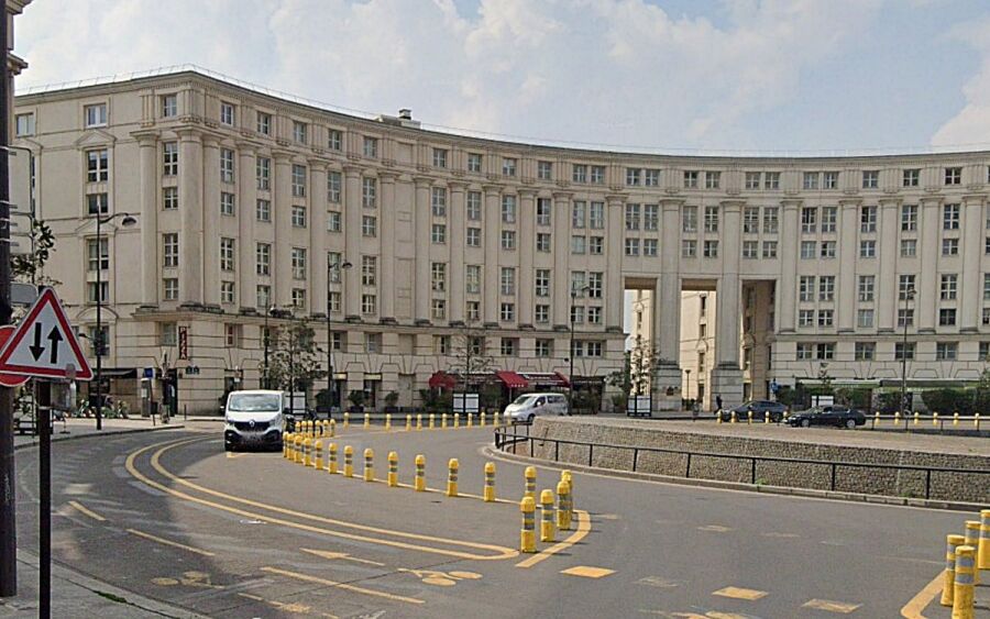 Plac Katalonii w Paryżu przed przebudową