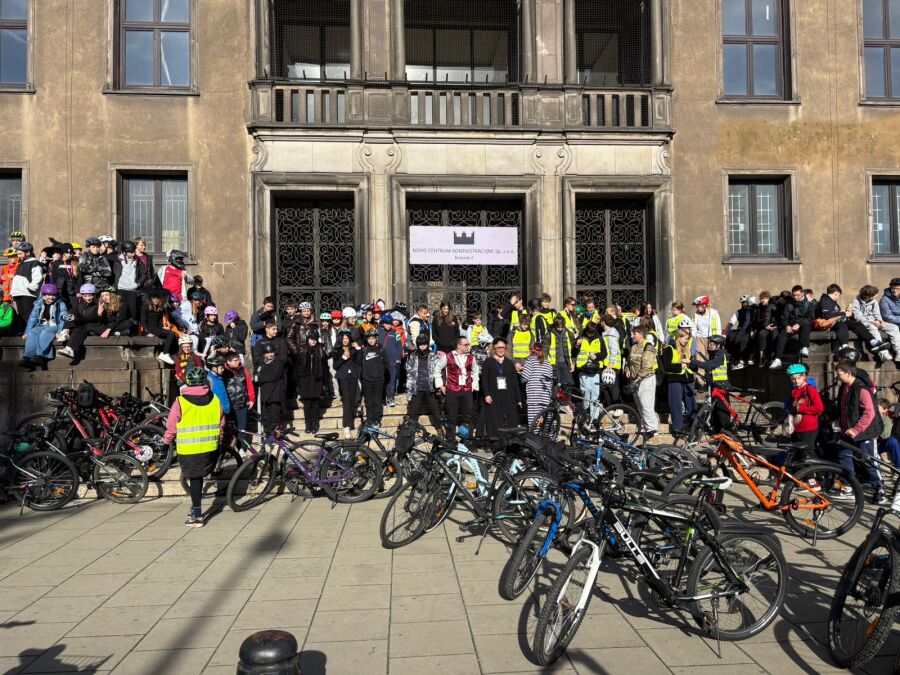 Straaaaszny przejazd w Nowej Hucie