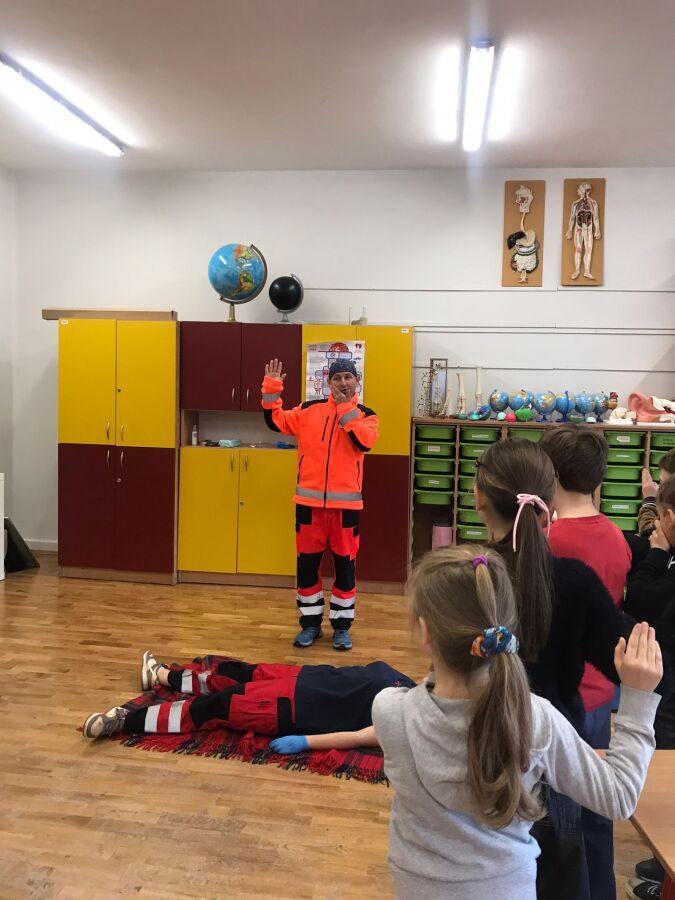 Sp32 pierwsza pomoc.jpg