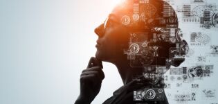 Grafika z portalu organizacji Soroptimist oddział w Krakowie. Grafika przedstawiająca zamyśloną kobietę w tle. kolory niebieski i pomarańczowy. Syntetyczne mechanizmy i diagramy w zarysie.   