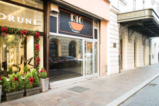 Na zdjęciu widnieje budynek tj. Bar RIO