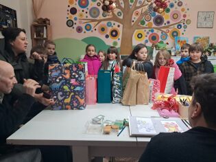 Herbatka dla przyszywanej Babci i przyszywanego Dziadka