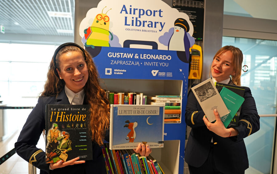 Kraków Aiirport - High-Flying Library
