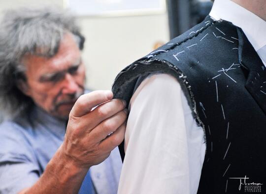 J. Turbasa - Artystyczna Pracownia Krawiecka 