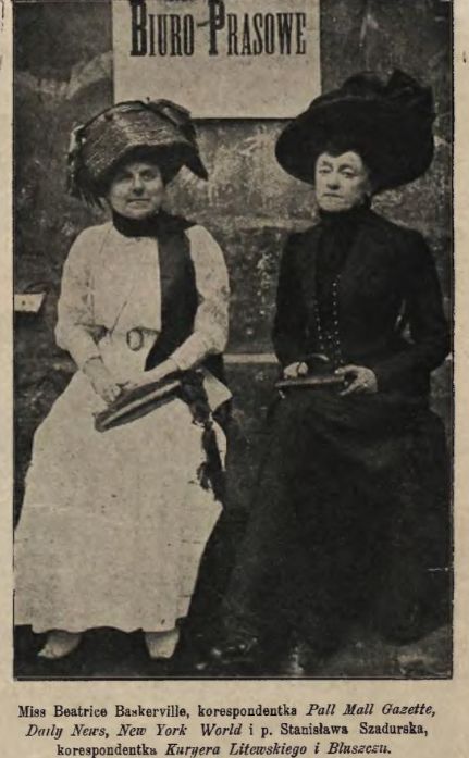 Stanisława Szadurska (po prawej). Źródło: „Nowości Illustrowane”, 1910, nr 30, dostęp online: jbc.bj.uj.edu.pl.