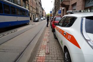 Parkowanie na ul. Długiej według nowych zasad