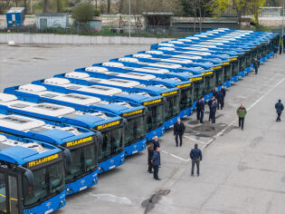 48 nowych autobusów od dziś wozi mieszkańców