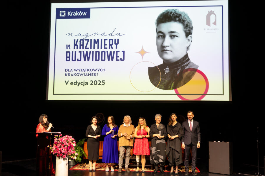 Wspólne zdjęcie laureatek Nagrody.