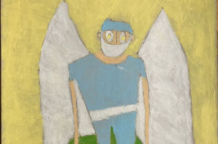 Uproszczona ilustracja przedstawia osobę w jasnoniebieskim stroju medycznym, maseczce i czapce. Postać stoi na zielonym tle z żółtą górną częścią kompozycji. Za plecami widoczne są duże białe skrzydła