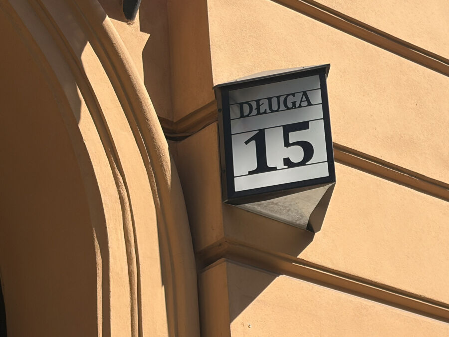 Długa 15