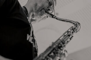 Maciej Sikała Trio
