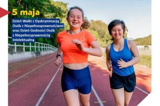 dwie uśmiechnięte kobiety z zespołem downa uprawiające sport bieganie, logo Państwowego Funduszu Rehabilitacji Osób Niepełnosprawnych