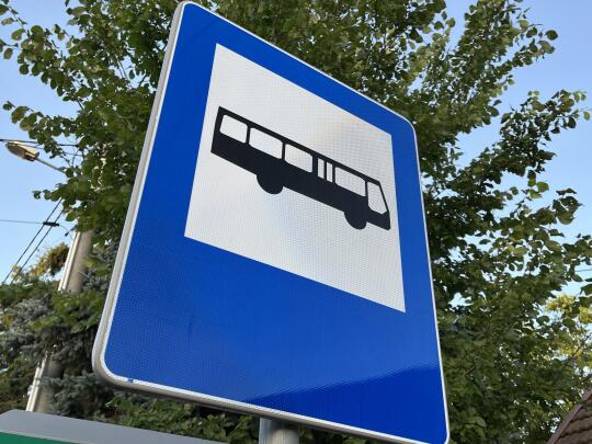 Historyczny miejski autobus SAN H100B znów przewiezie pasażerów