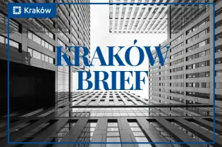 Kraków Brief w nowoczesnej architekturze, widok z dołu na wysokie budynki.
