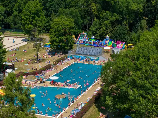 Basen Wandzianka ponownie otwarty – woda spełnia najwyższe normy jakości