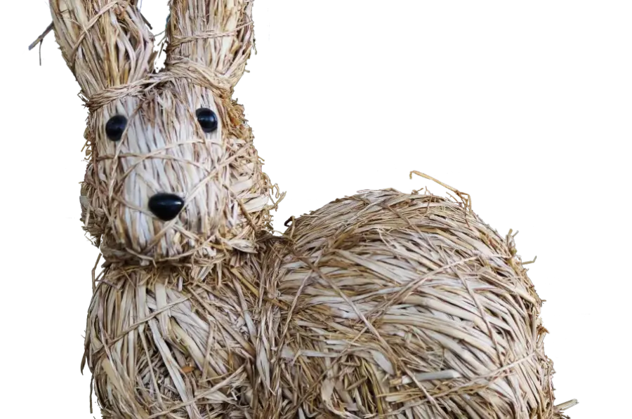 Zajączek wykonany z siana.