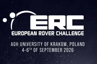 Grafika - na czarnym tle przypominającym nocne niebo na którym gdzieniegdzie rozbłyskają punkciki gwiazd napis European Rover Challenge 2026 