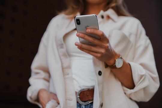Bilet okresowy dla studenta w telefonie: legitymacja i bilet na jednym urządzeniu