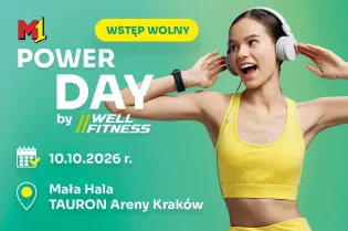 Kobieta w słuchawkach w żółtym stroju, promująca wydarzenie fitness w Krakowie.