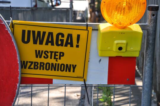 Remont chodnika przy ul. Kocmyrzowskiej. Sprawdź zmiany dla pieszych